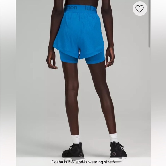 Lululemon Logo Waistband High-Rise Training Short - size 6 - Picture 4 of 13